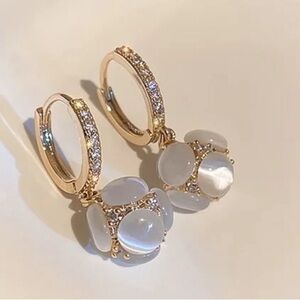 New DAINTY 14K GOLD STAINLESS STEEL OPAL CALI EARRINGS